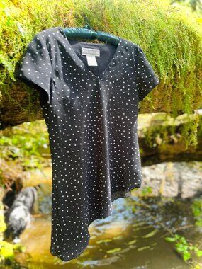 JESSICA HOWARD | 14 Tall / M | Asymmetrical Polka Dot V-Neck Vintage Blouse